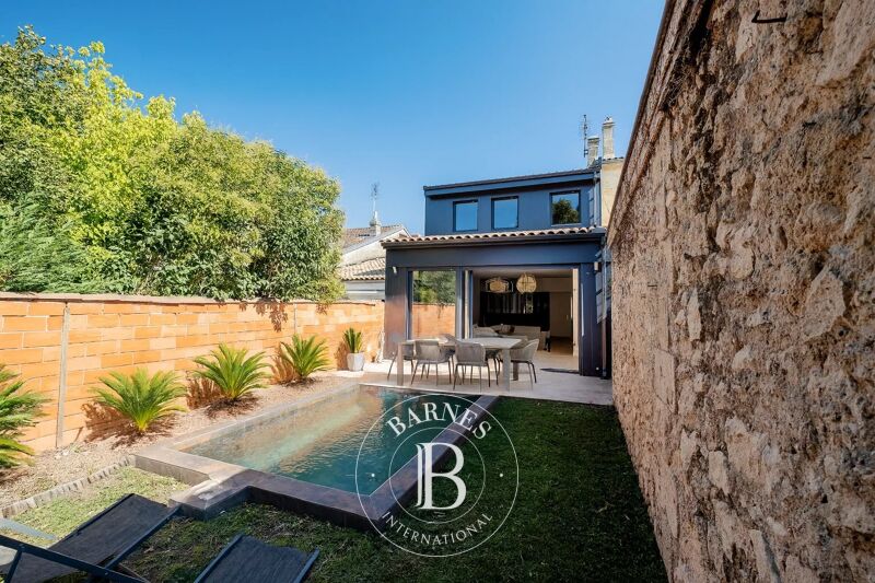 Bordeaux Parc Bordelais – 156 sqm Townhouse – Garden – Swimming Pool