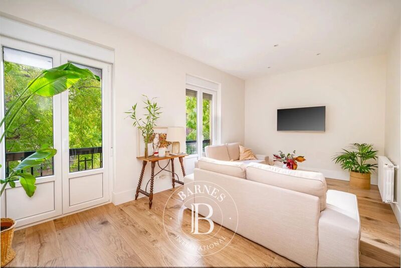 Venta, Piso Madrid - picture 2