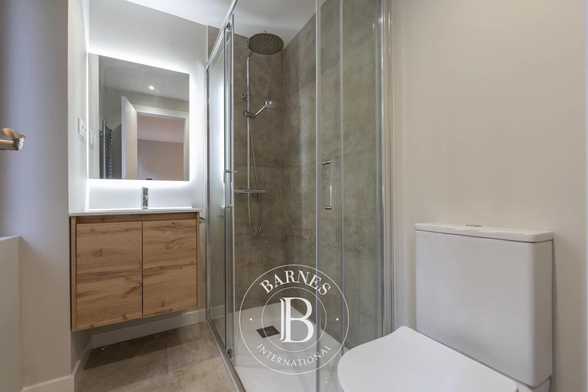 Daire Madrid - picture 17