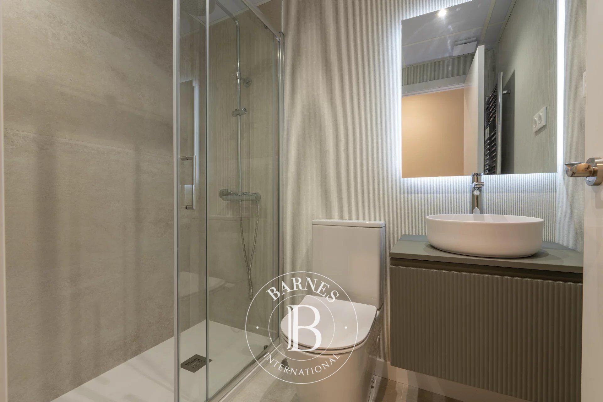 Daire Madrid - picture 28