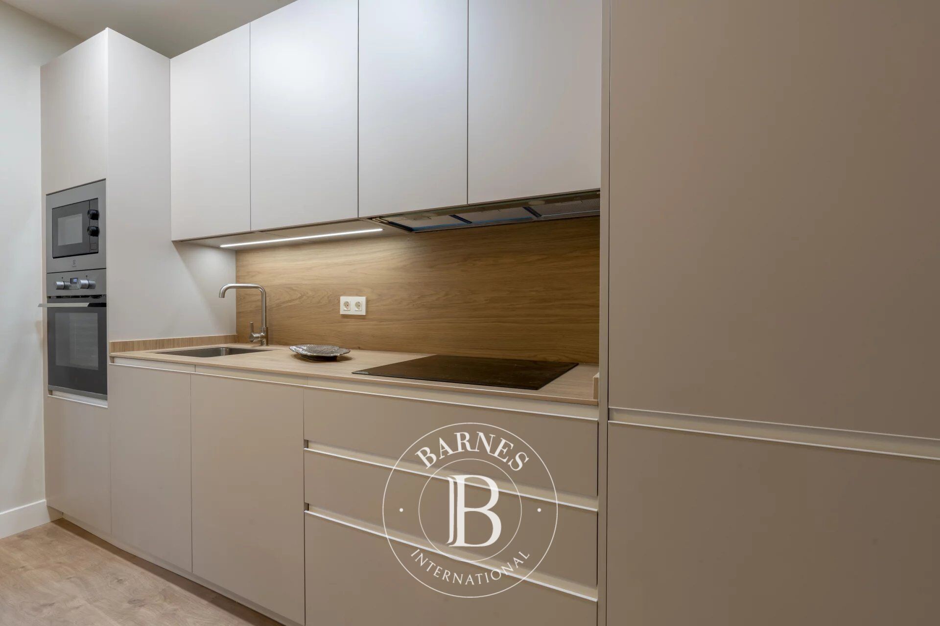 Daire Madrid - picture 8