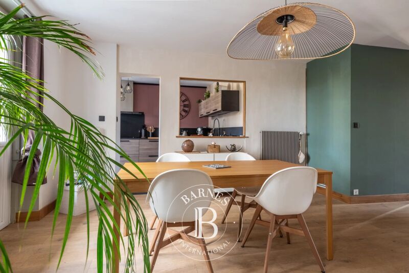 Piso Tassin-la-Demi-Lune