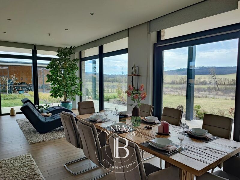 Venta, Casa Törökbálint - picture 3