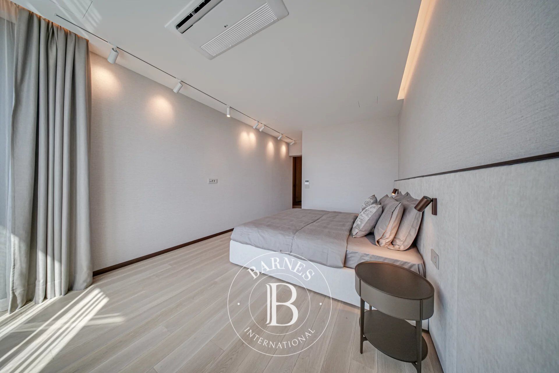 Daire Sofia - picture 20