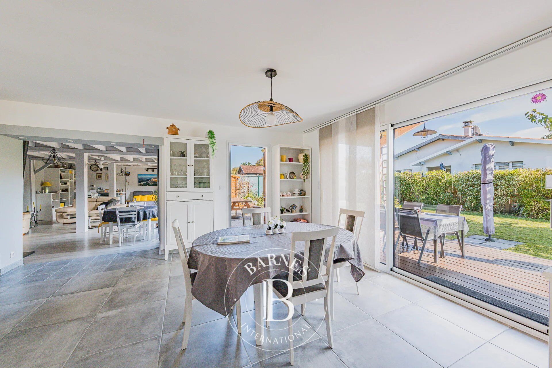 House Biscarrosse - picture 2