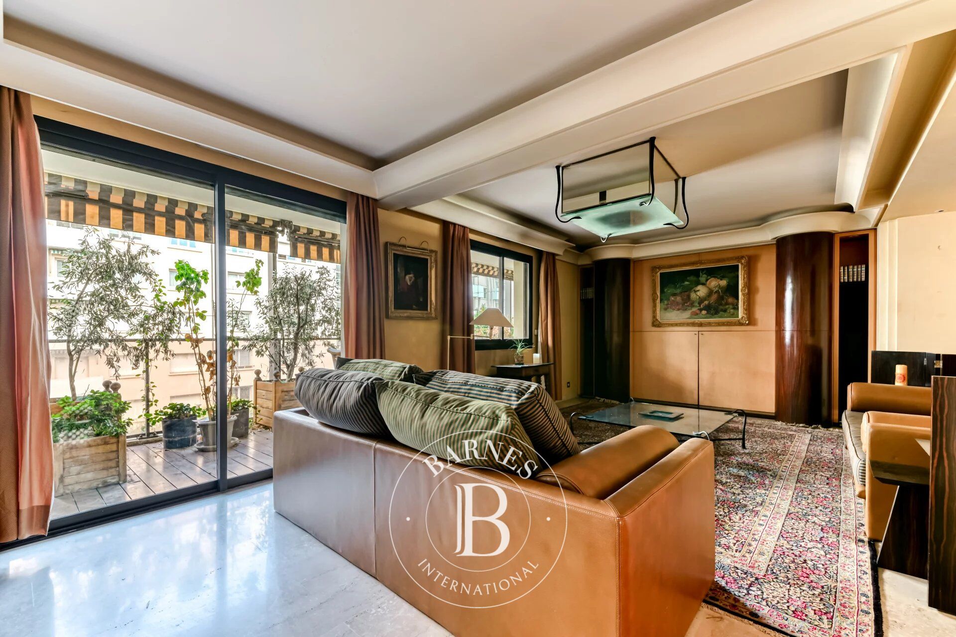 Lyon 6 - Tête d'Or - Appartement de standing de 170,08 m²  - 3 chambres - 1 Bureau - 1 Terrasse  - 1 Balcon - - picture 2