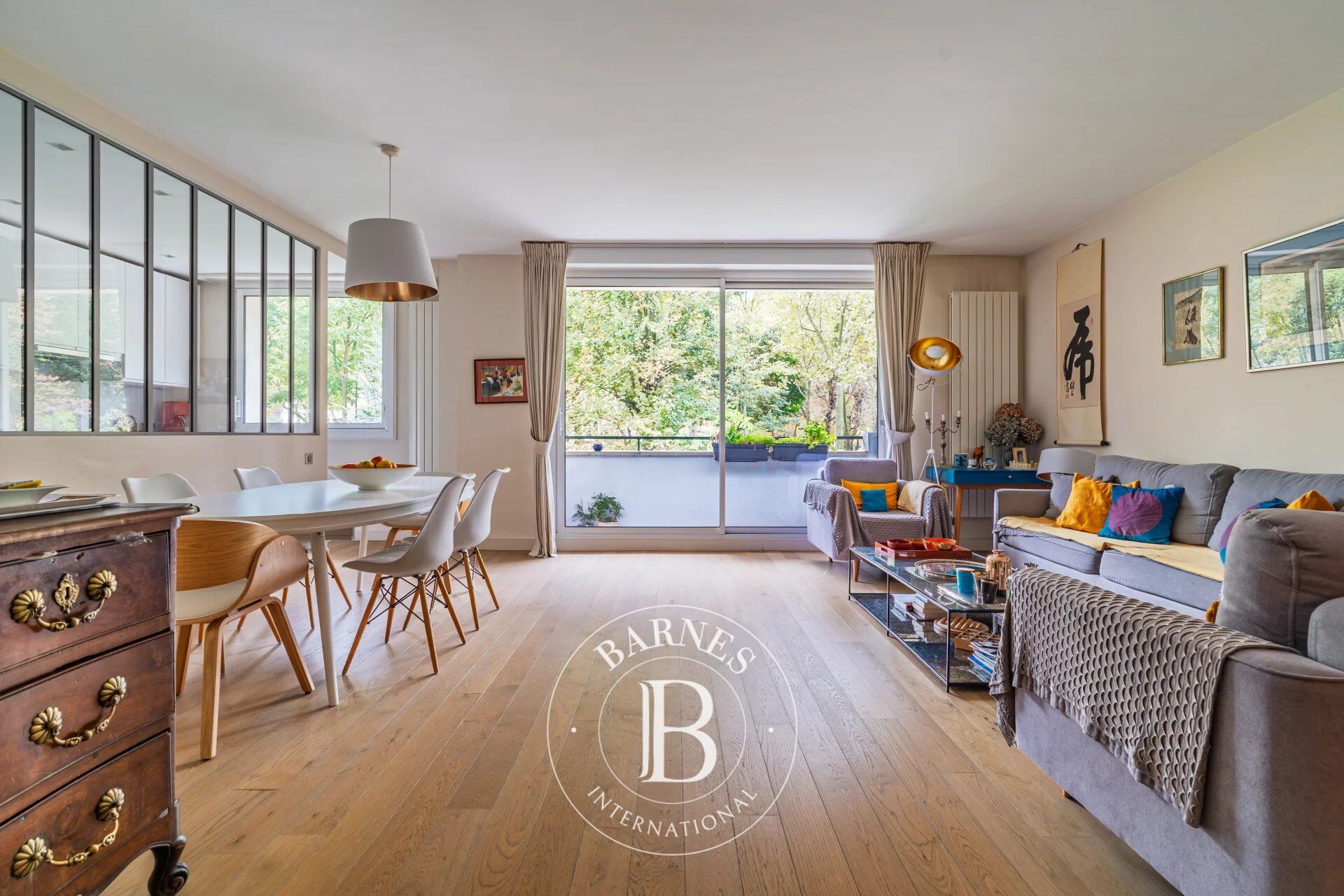 Neuilly - Victor Hugo - 3-bed dual-aspect apartment - Unobstructed views - picture 2