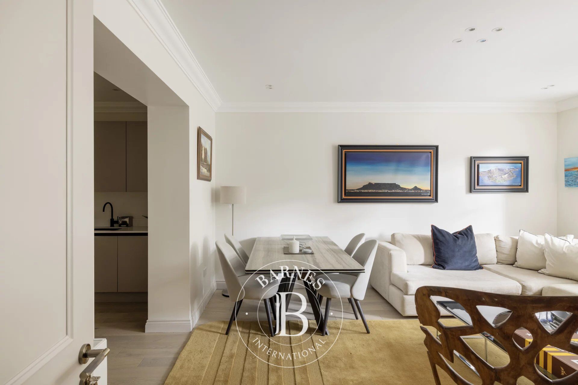 Lindfield Gardens, Hampstead - picture 1