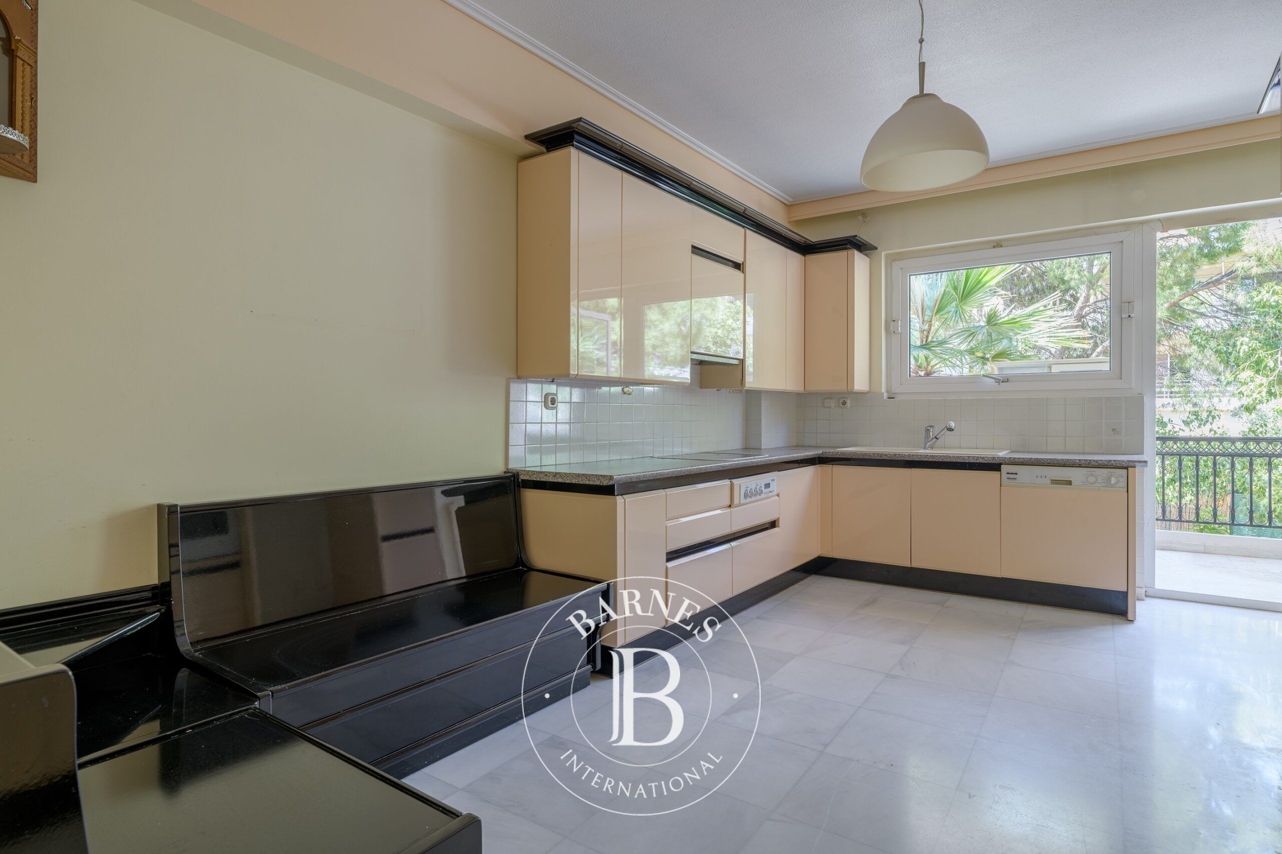 Daire Vouliagmeni - picture 5