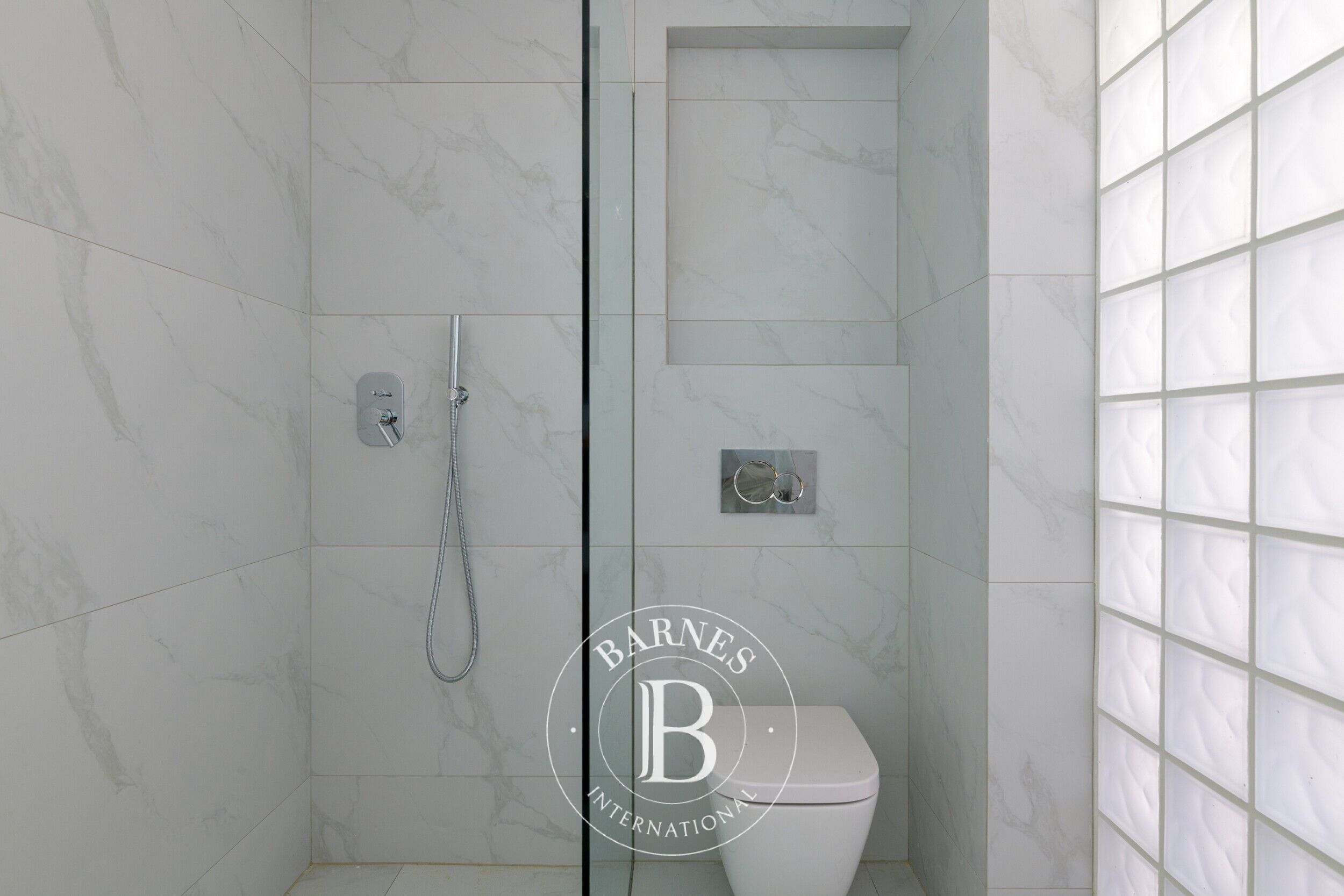 Daire Mets - picture 6