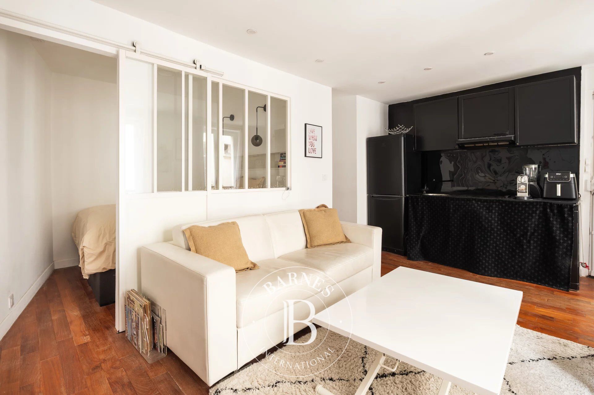 EXCLUSIVE LISTING - PARIS 18 - MONTMARTRE - QUIET - 2nd FLOOR - ONE BEDROOM - picture 3