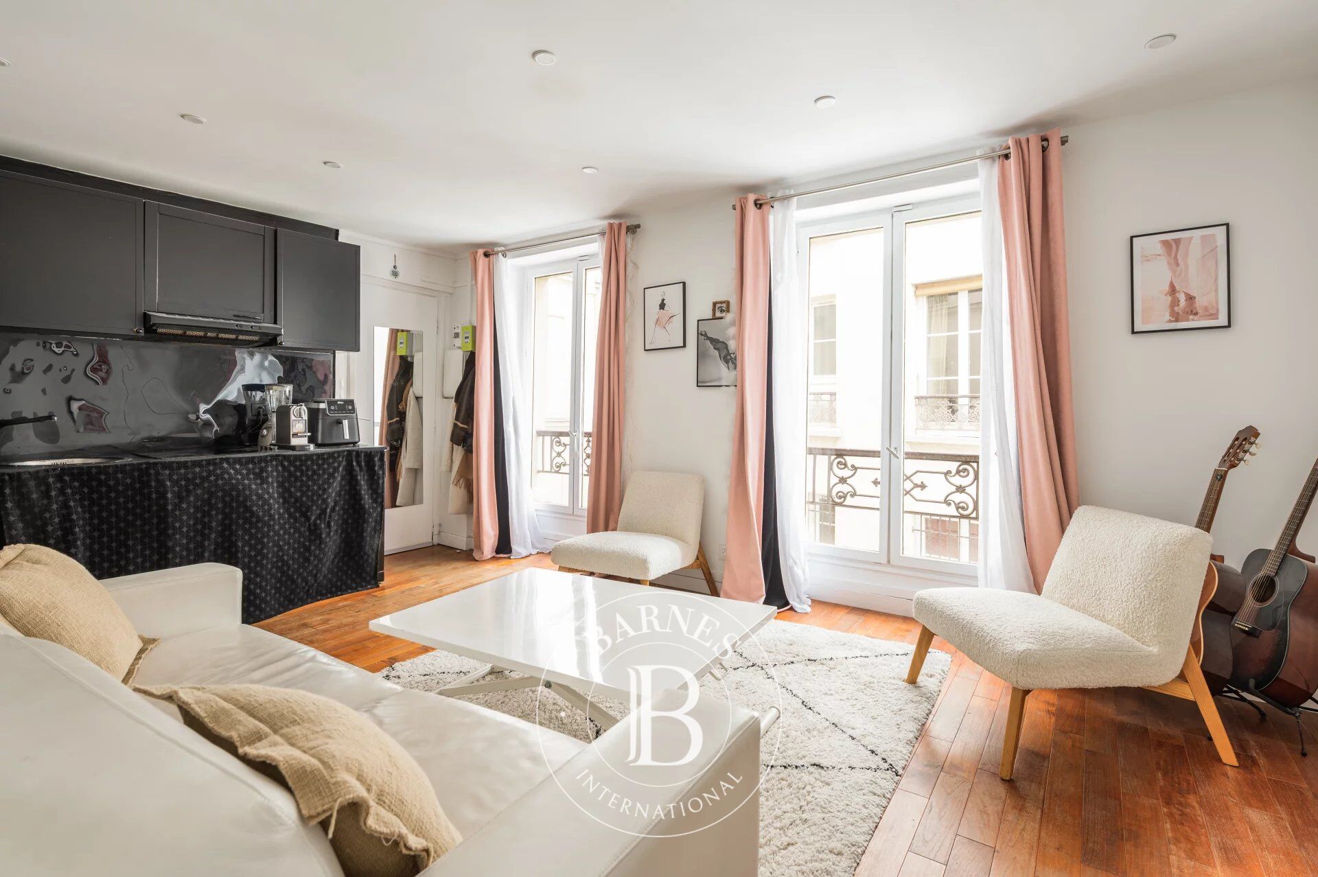 EXCLUSIVE LISTING - PARIS 18 - MONTMARTRE - QUIET - 2nd FLOOR - ONE BEDROOM - picture 2