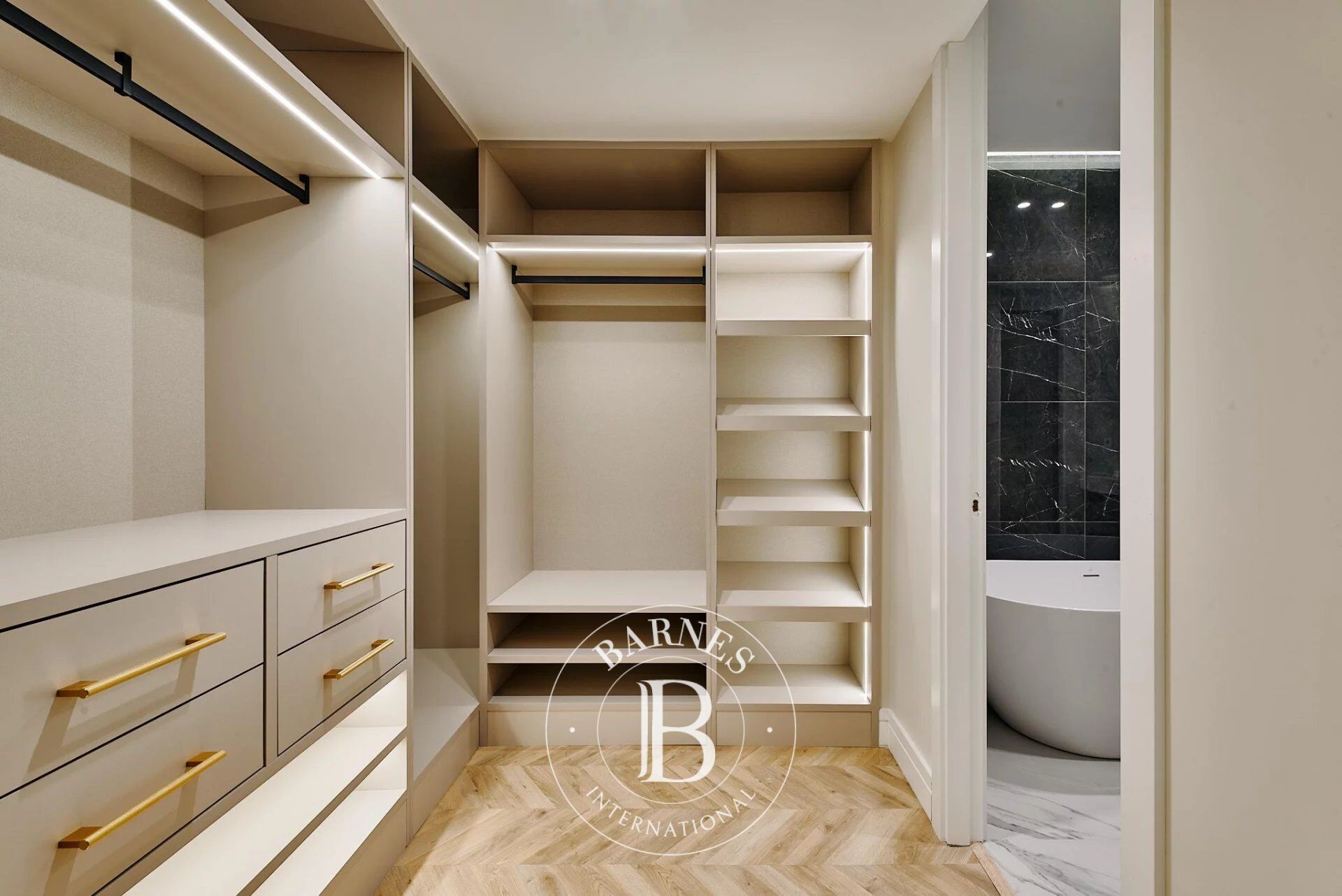 Daire Madrid - picture 16