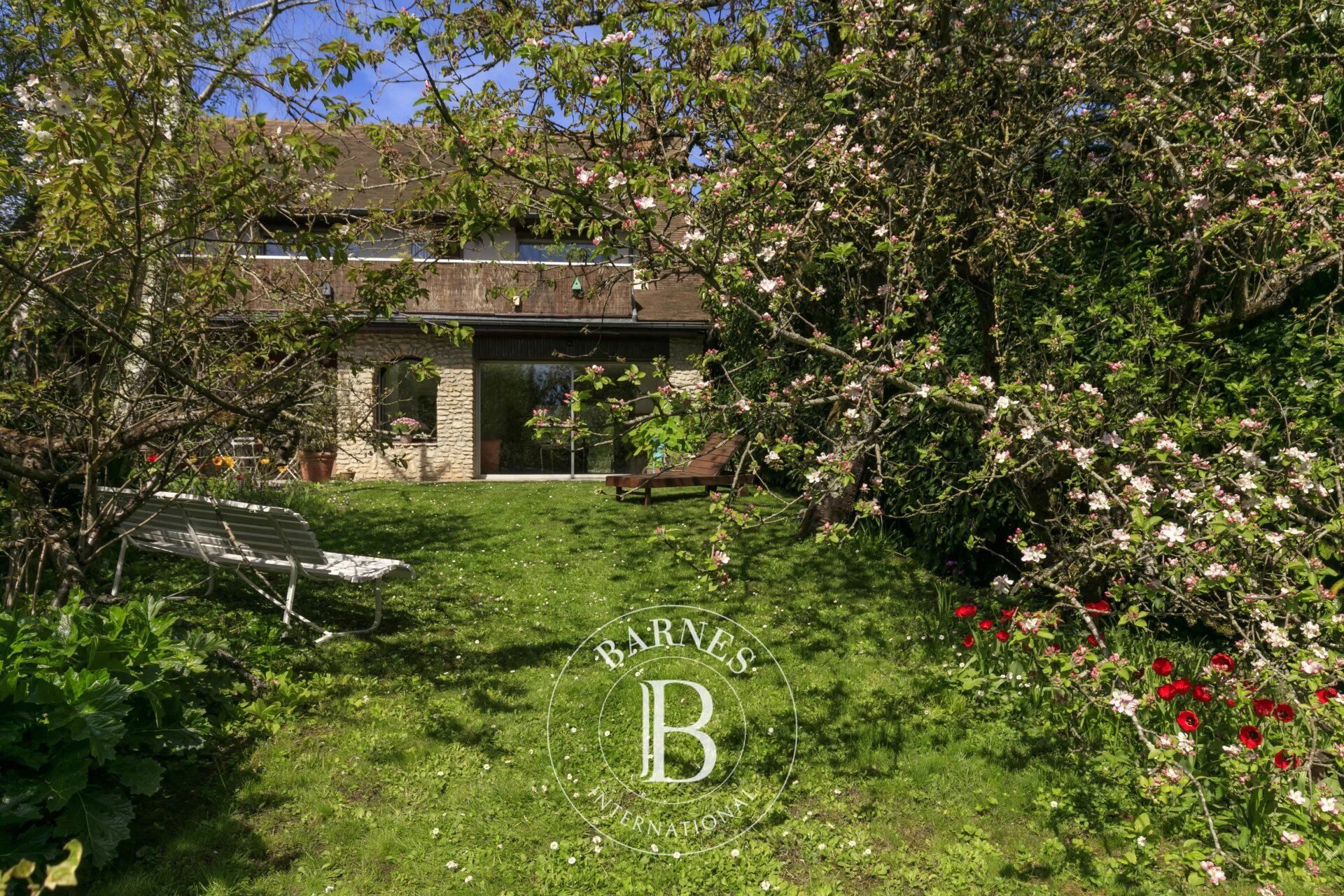 Haus Verrières-le-Buisson - picture 1