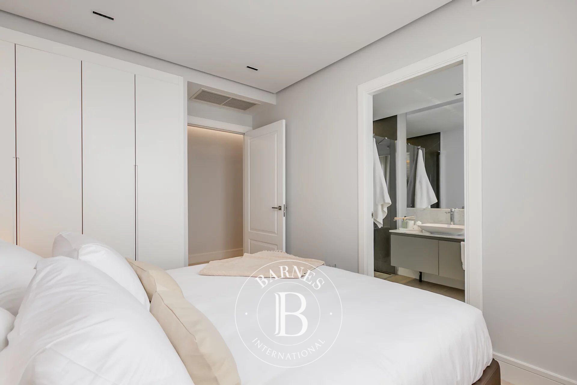 Penthouse Madrid - picture 36