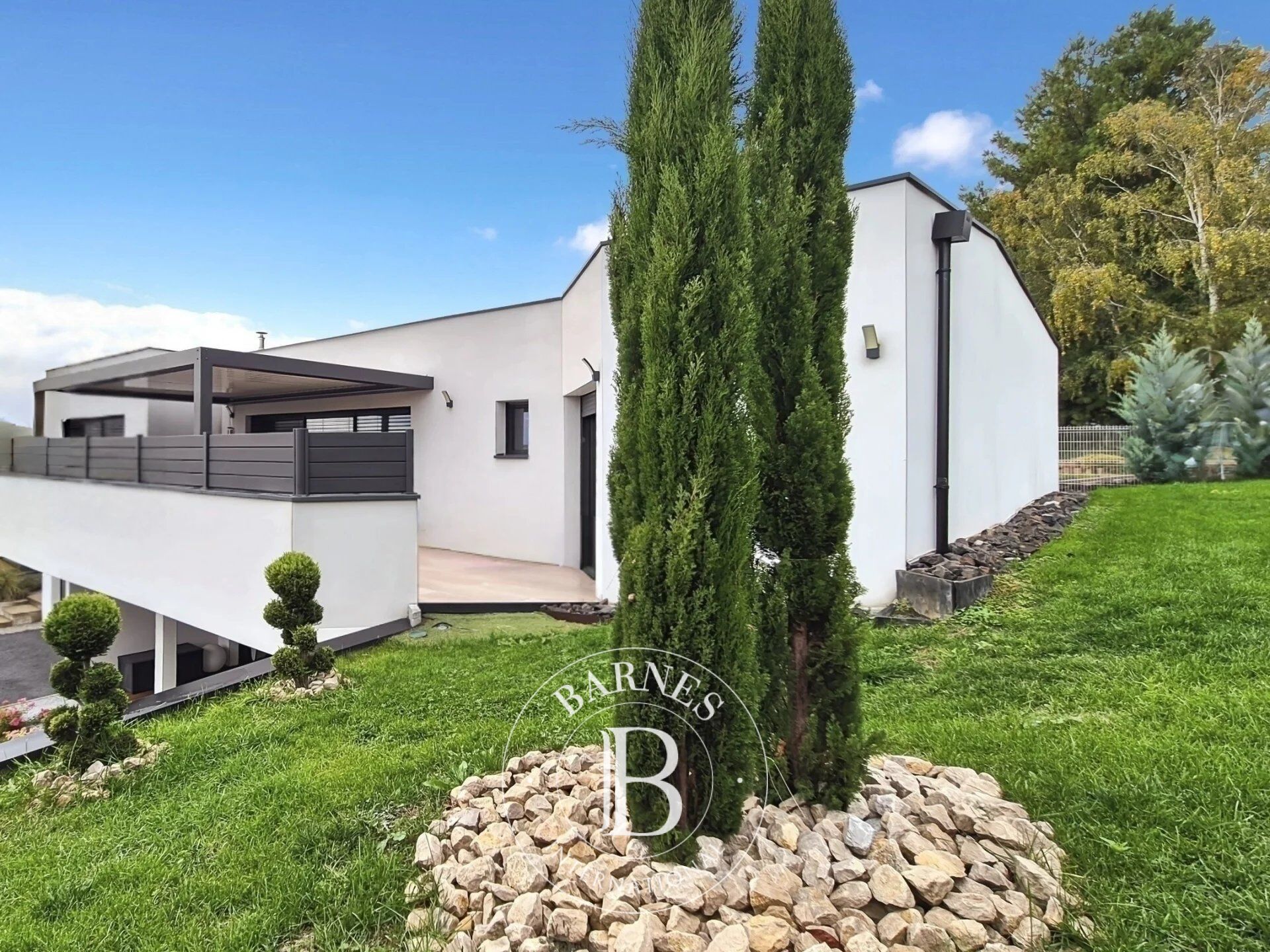 Au Sud de Clermont Ferrand - Maison contemporaine, 240 m², 5 chambres - picture 2