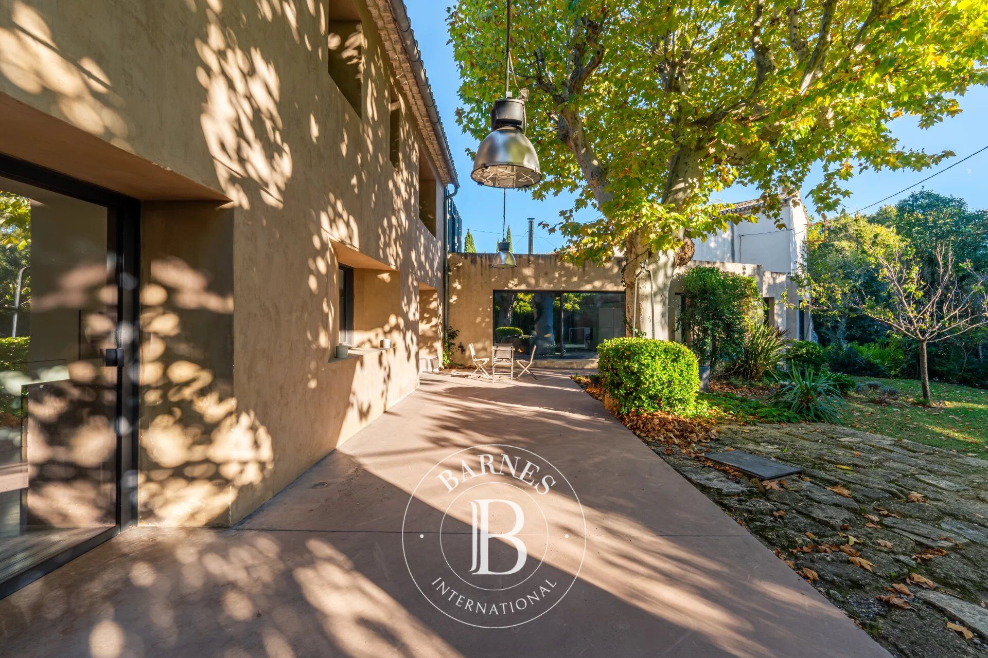 House Grans - picture 2