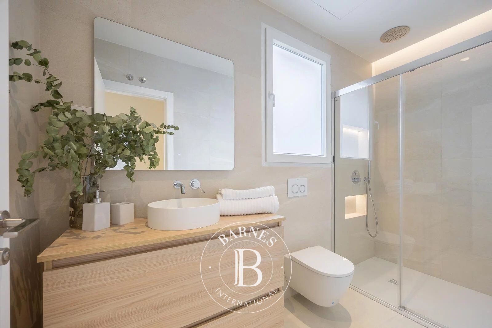 Daire Madrid - picture 17