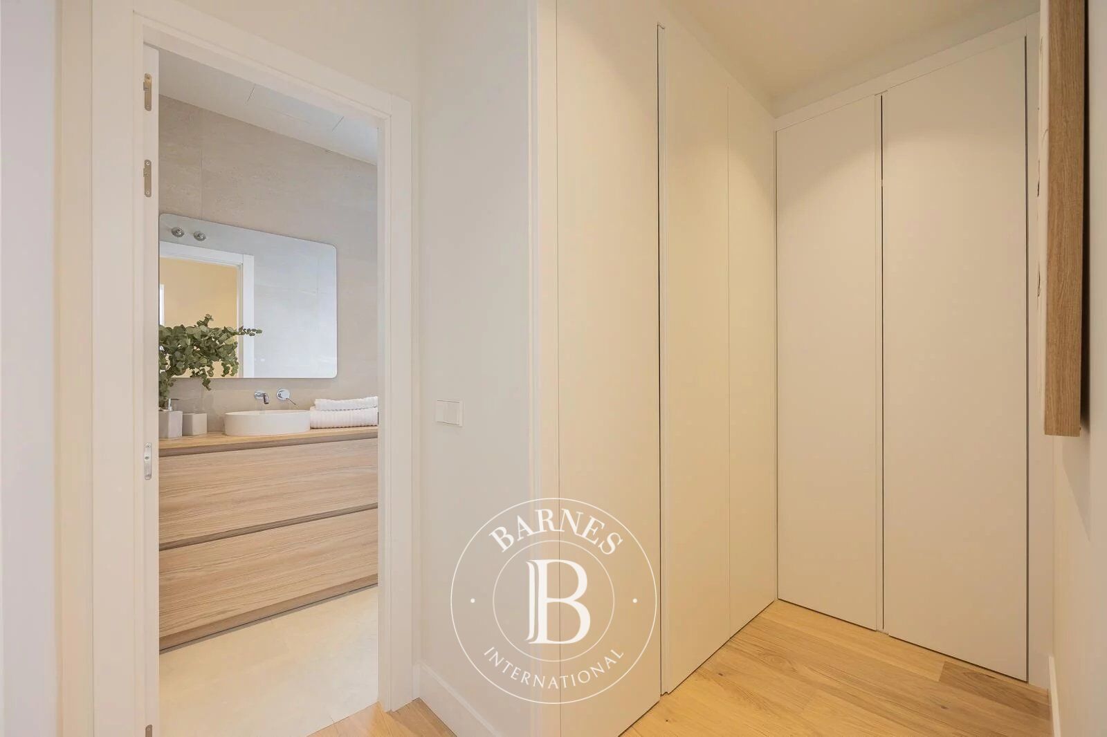 Daire Madrid - picture 13