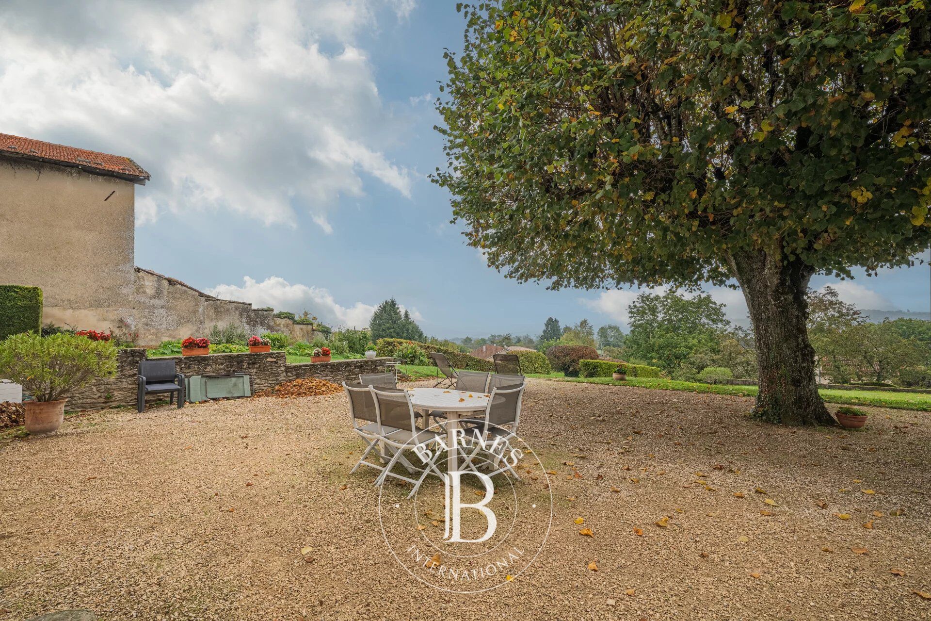 Finca Maubec - picture 3