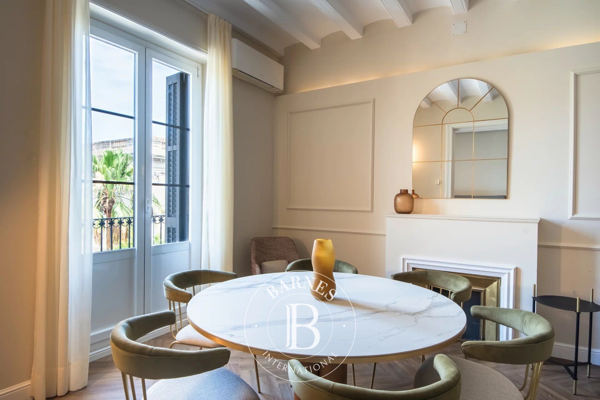 La luz de Barcelona en su máxima expresión - picture 2