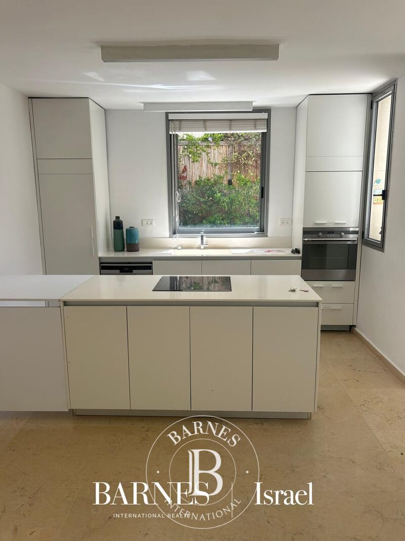 For Sale, Apartment Tel Aviv-Yafo - picture 2