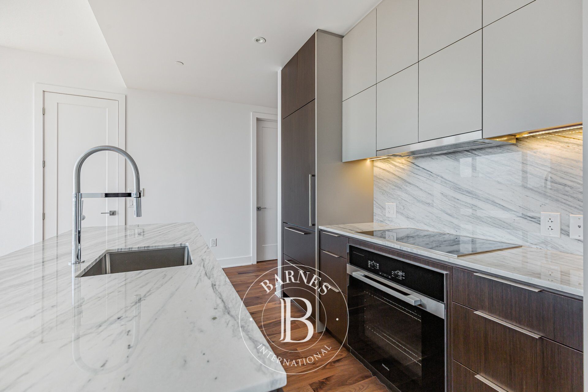 Daire Montréal (Ville-Marie) - picture 8