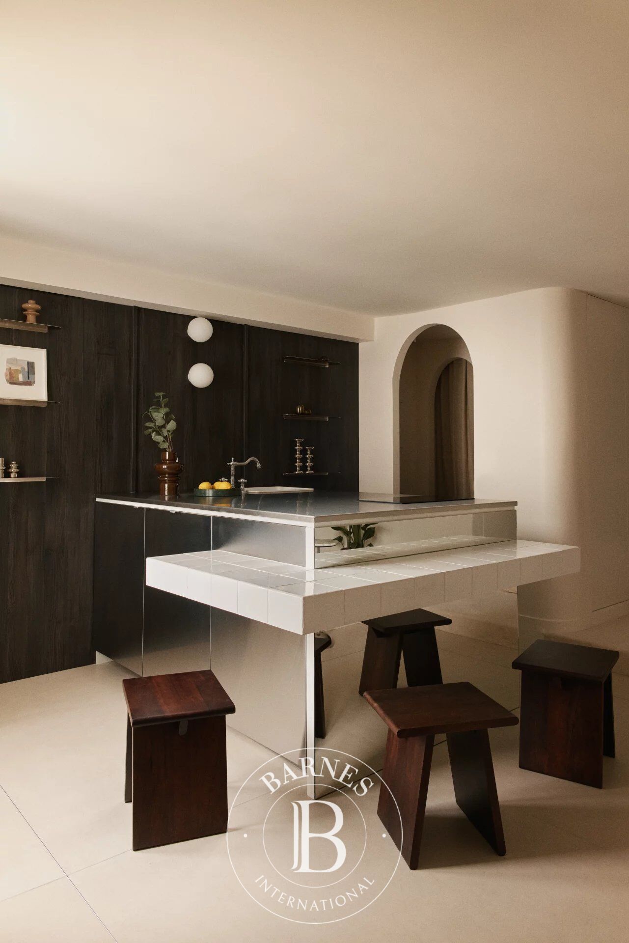 Piso Paris 3ème - picture 1