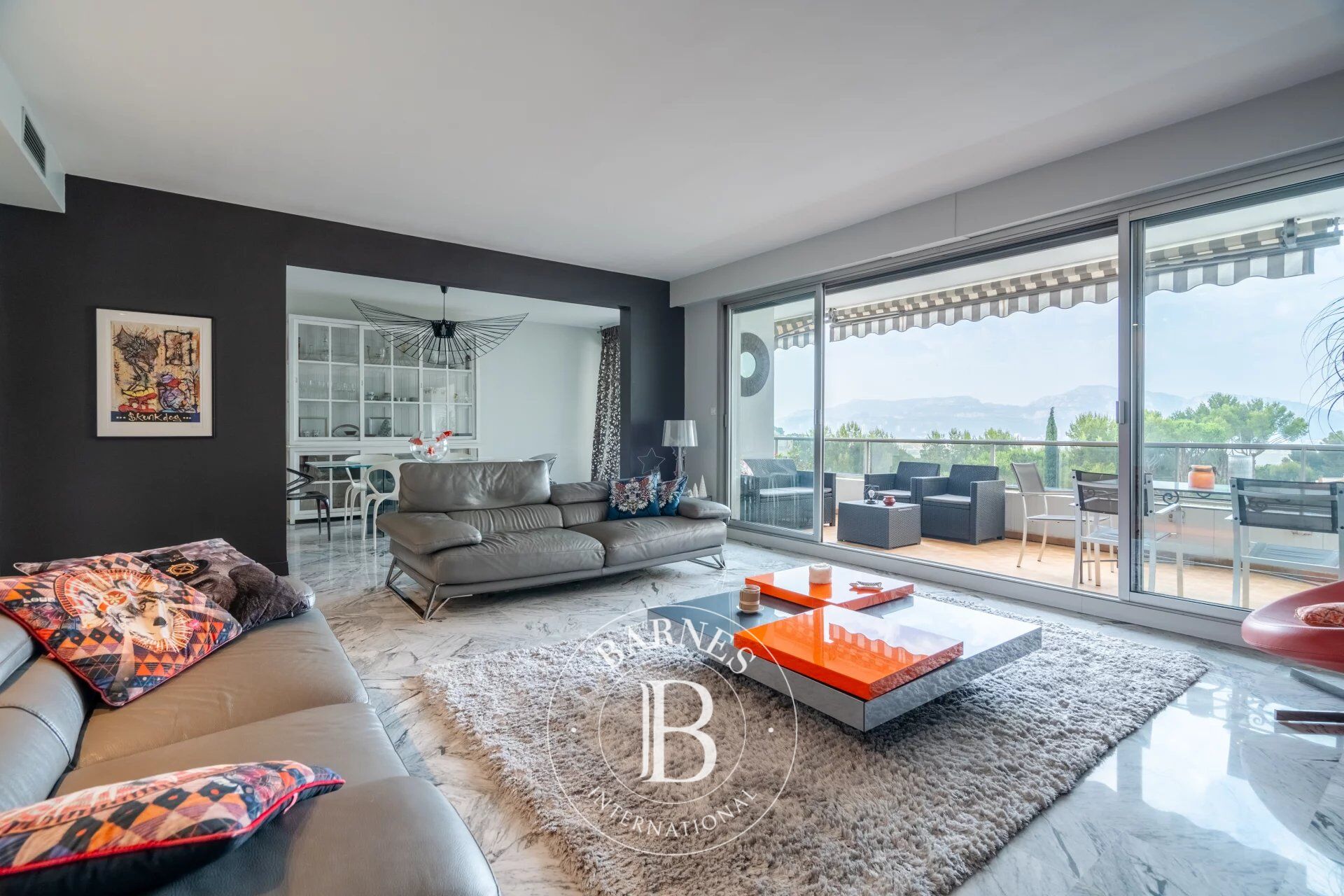 FOR SALE – MARSEILLE – 13008 – BAGATELLE – 3-ROOM APARTMENT – TERRACE – OPEN VIEW - picture 2