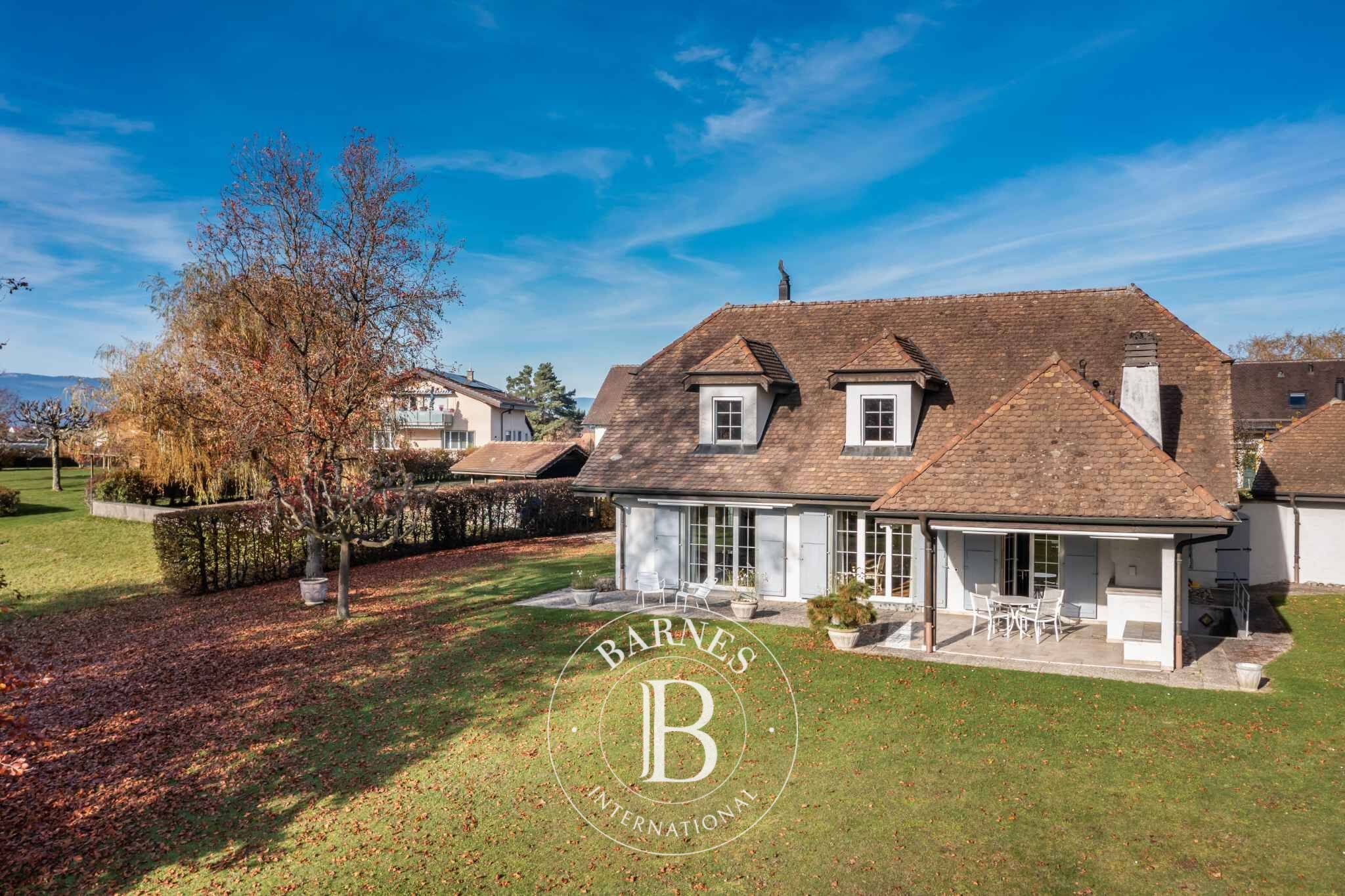 For Sale, Villa Echallens - picture 1