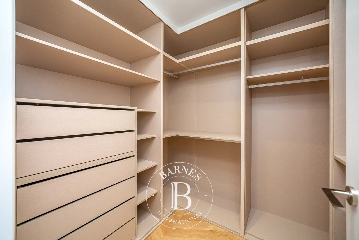 Daire Madrid - picture 10