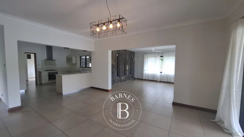 Venta, Villa Petite Rivière Noire - picture 3