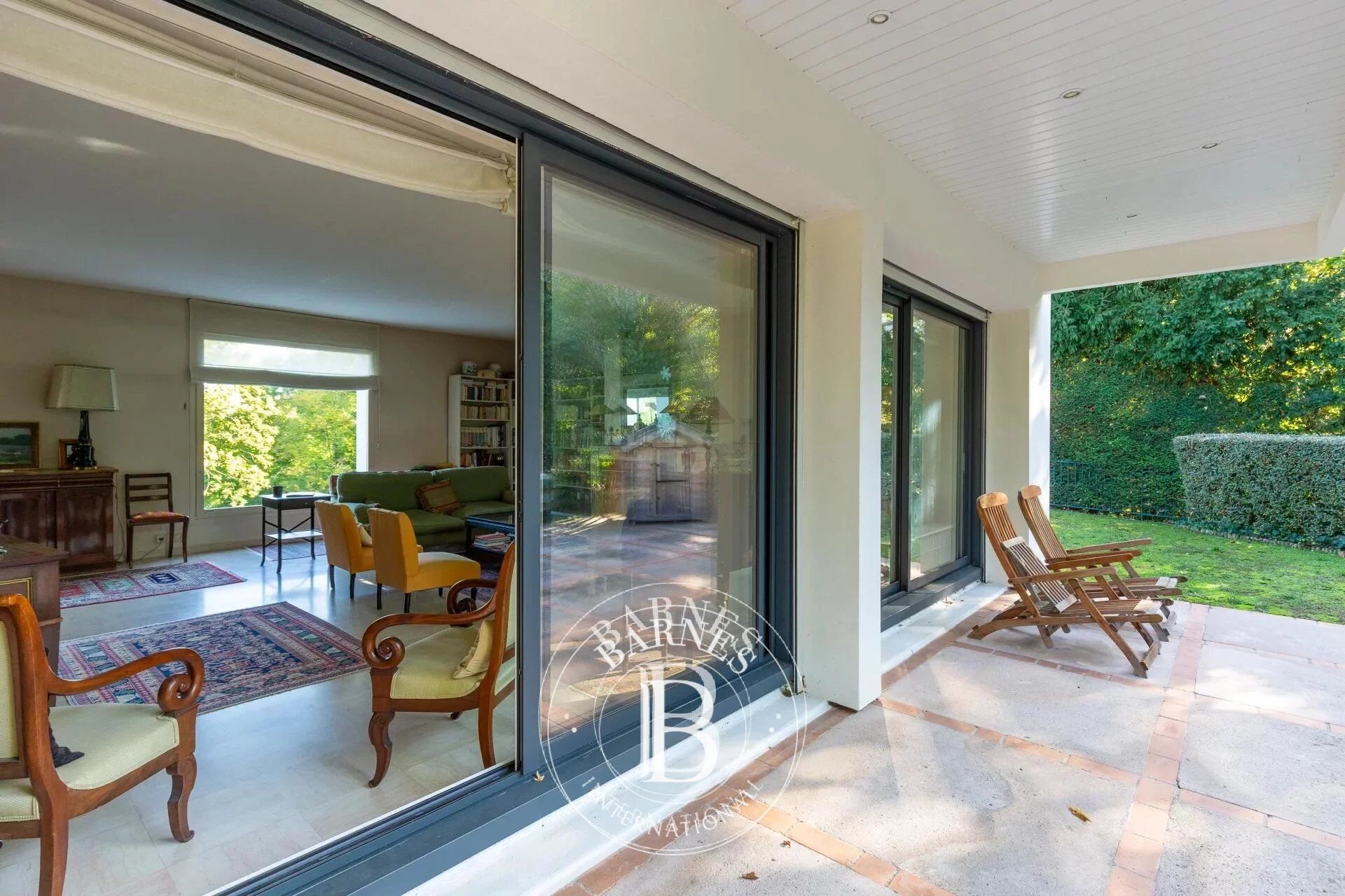 Maison contemporaine –5 chambres -233 m²- Domaine de Grandchamps - picture 3