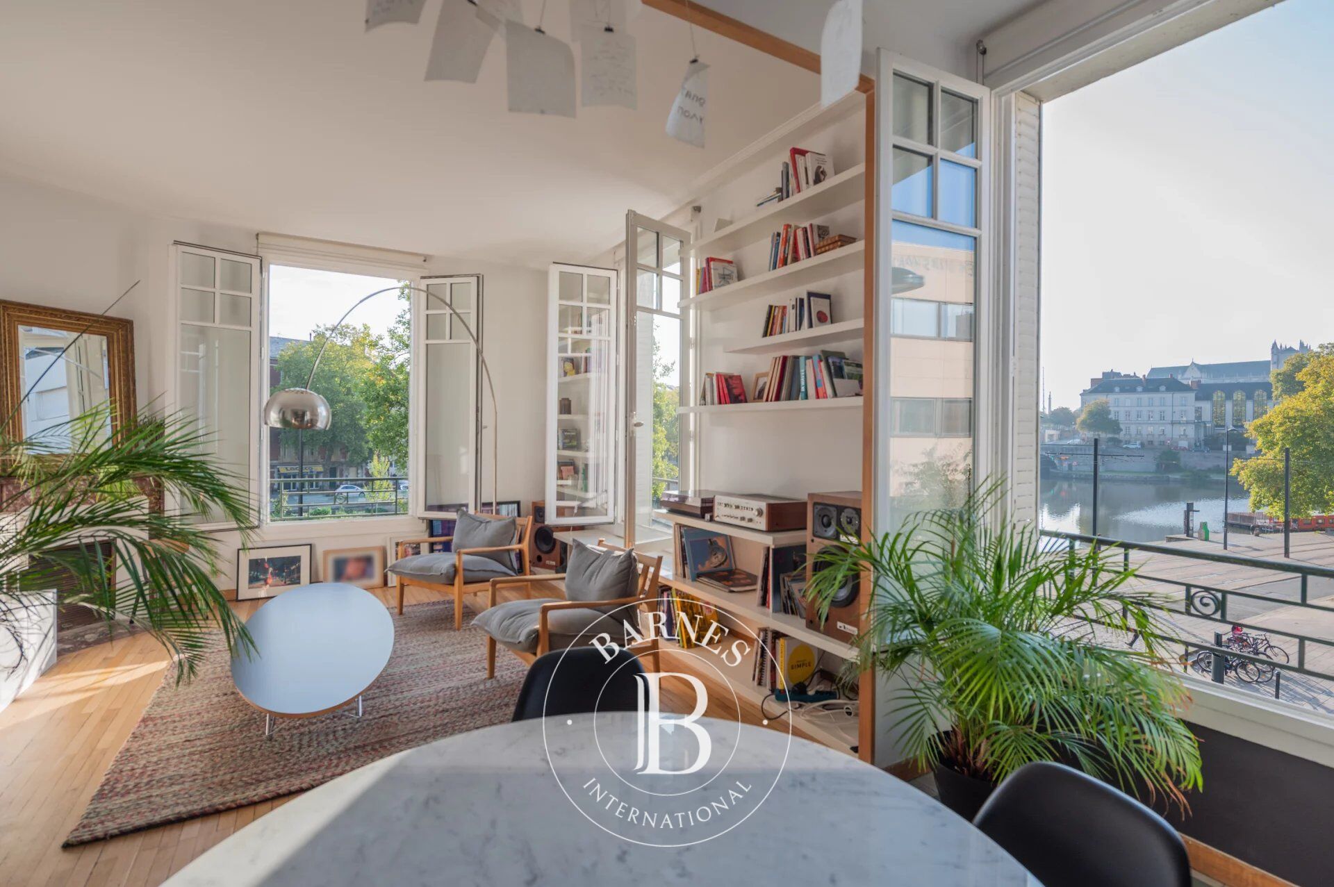 NANTES CITY CENTER - 3-bedroom apartment facing the Erdre River - picture 1