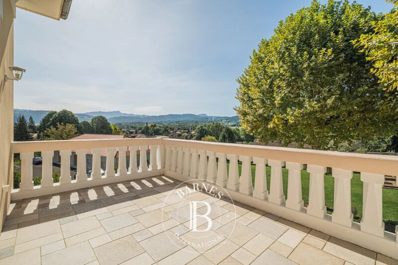 Venta, Finca Le Pont-de-Beauvoisin - picture 3