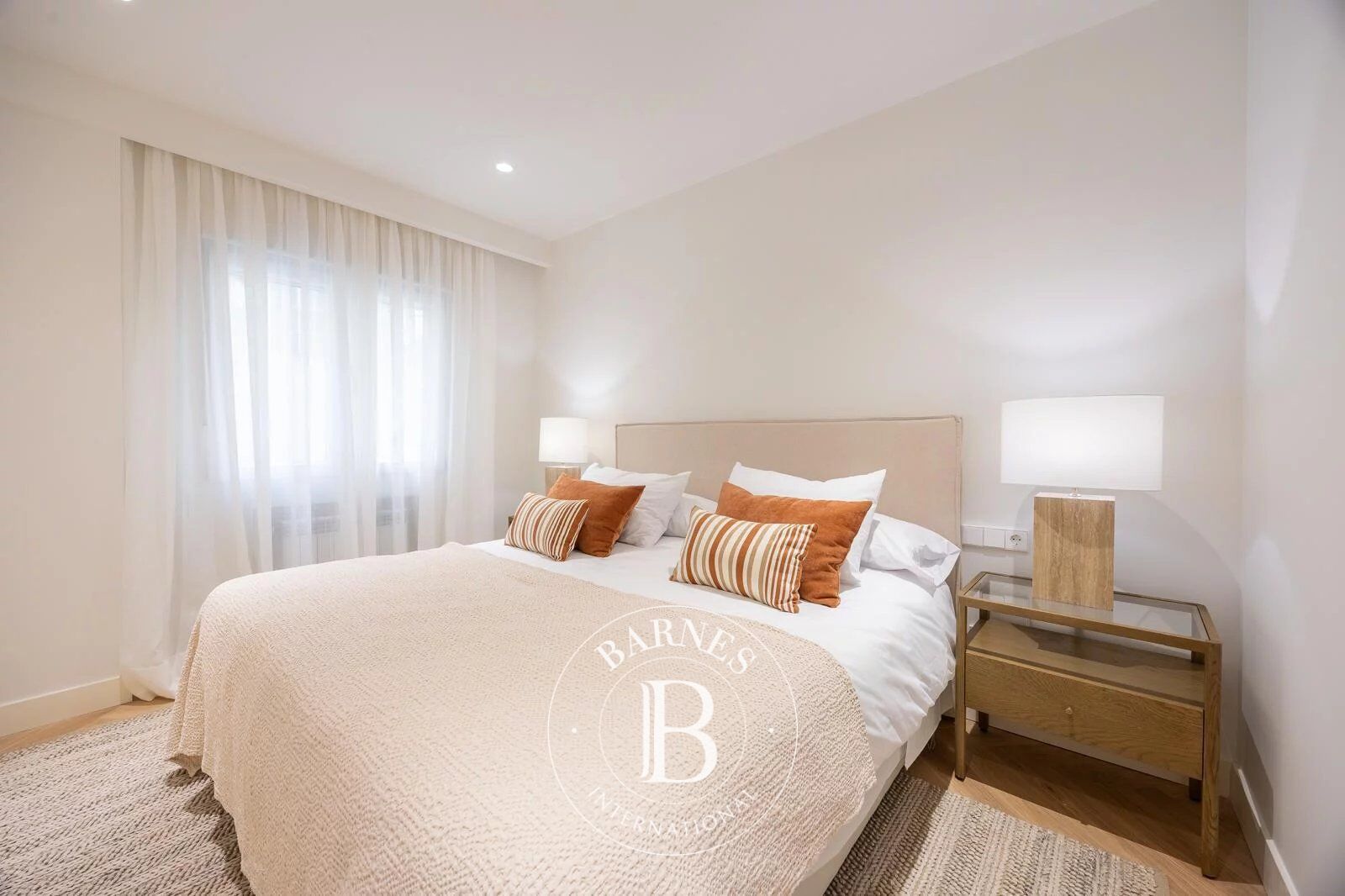 Daire Madrid - picture 14