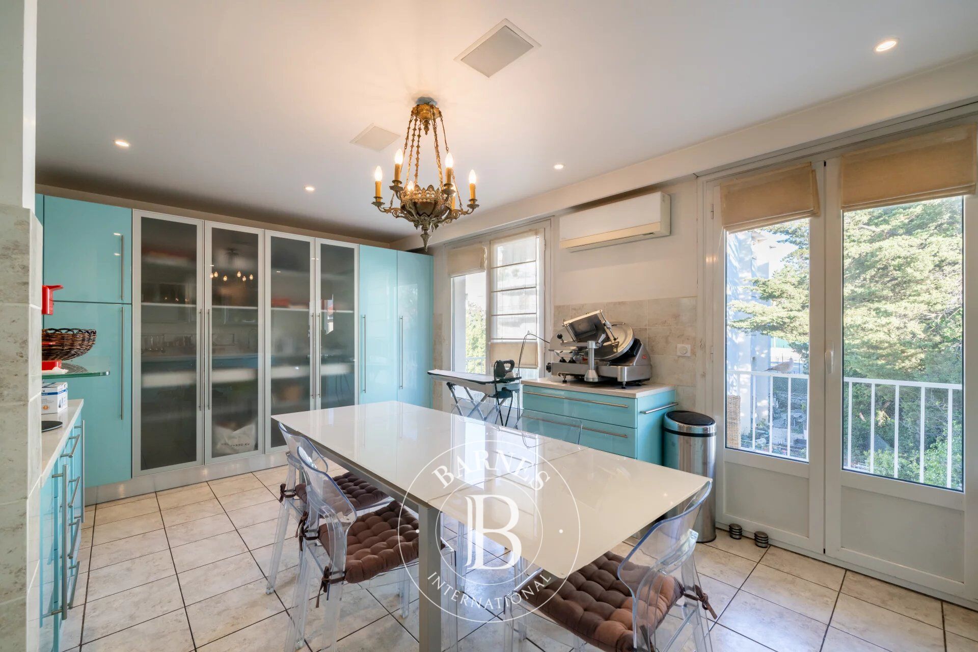 CANNES POINTE CROISETTE - 4 PIÈCES - TERRASSE - picture 3