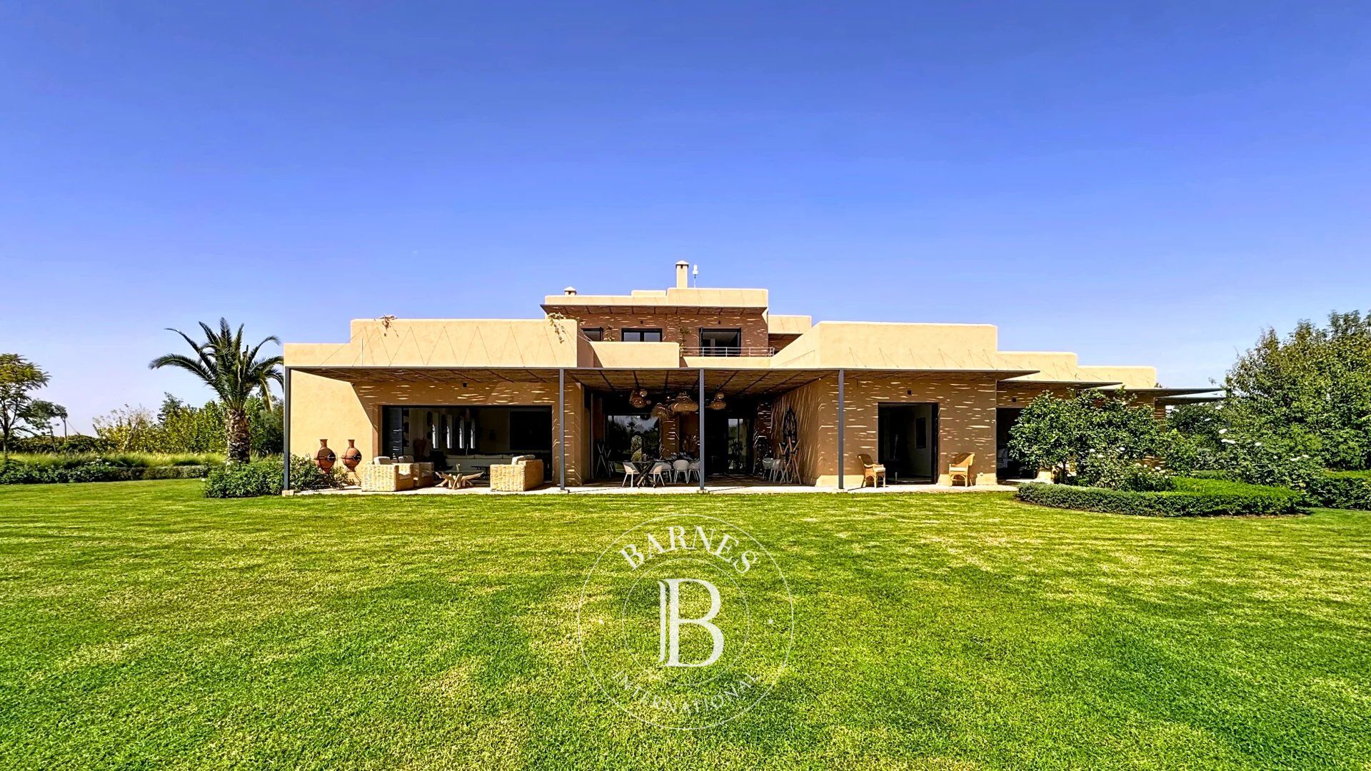 VILLA WITH BREATHTAKING VIEWS OF THE ATLAS. - picture 2