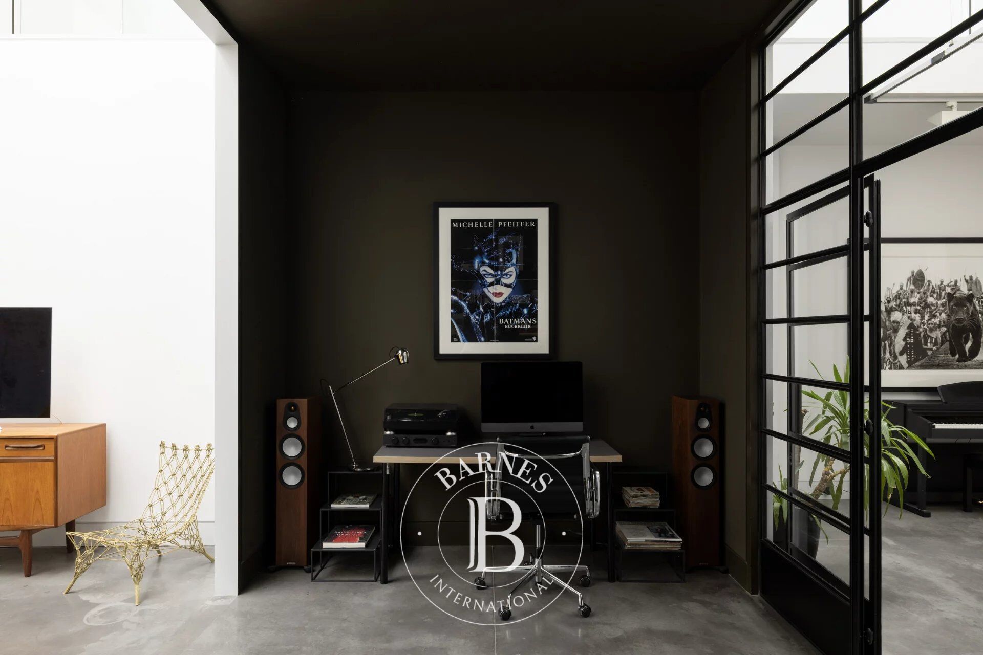 Ev London - picture 5