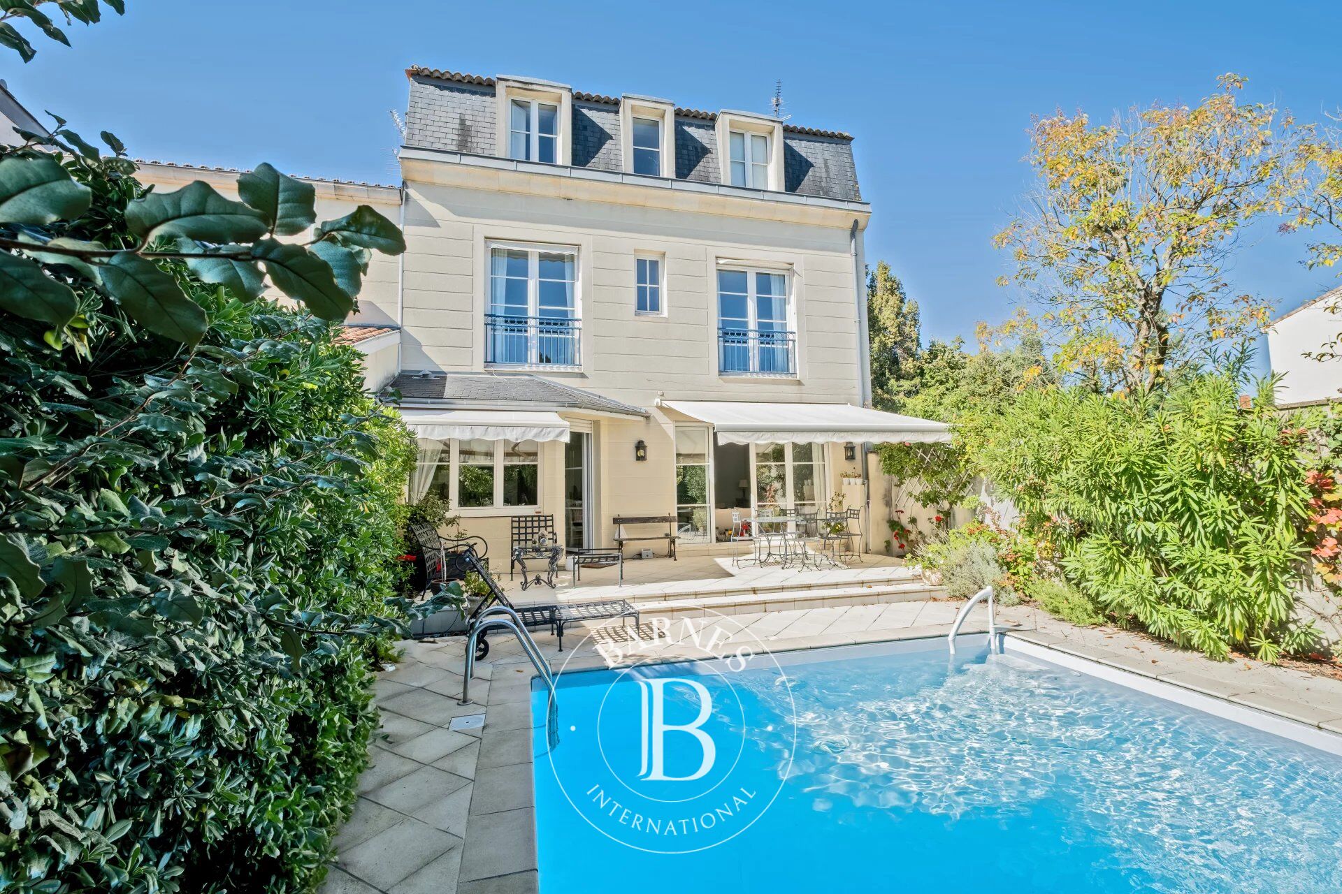 Casa Bordeaux - picture 1