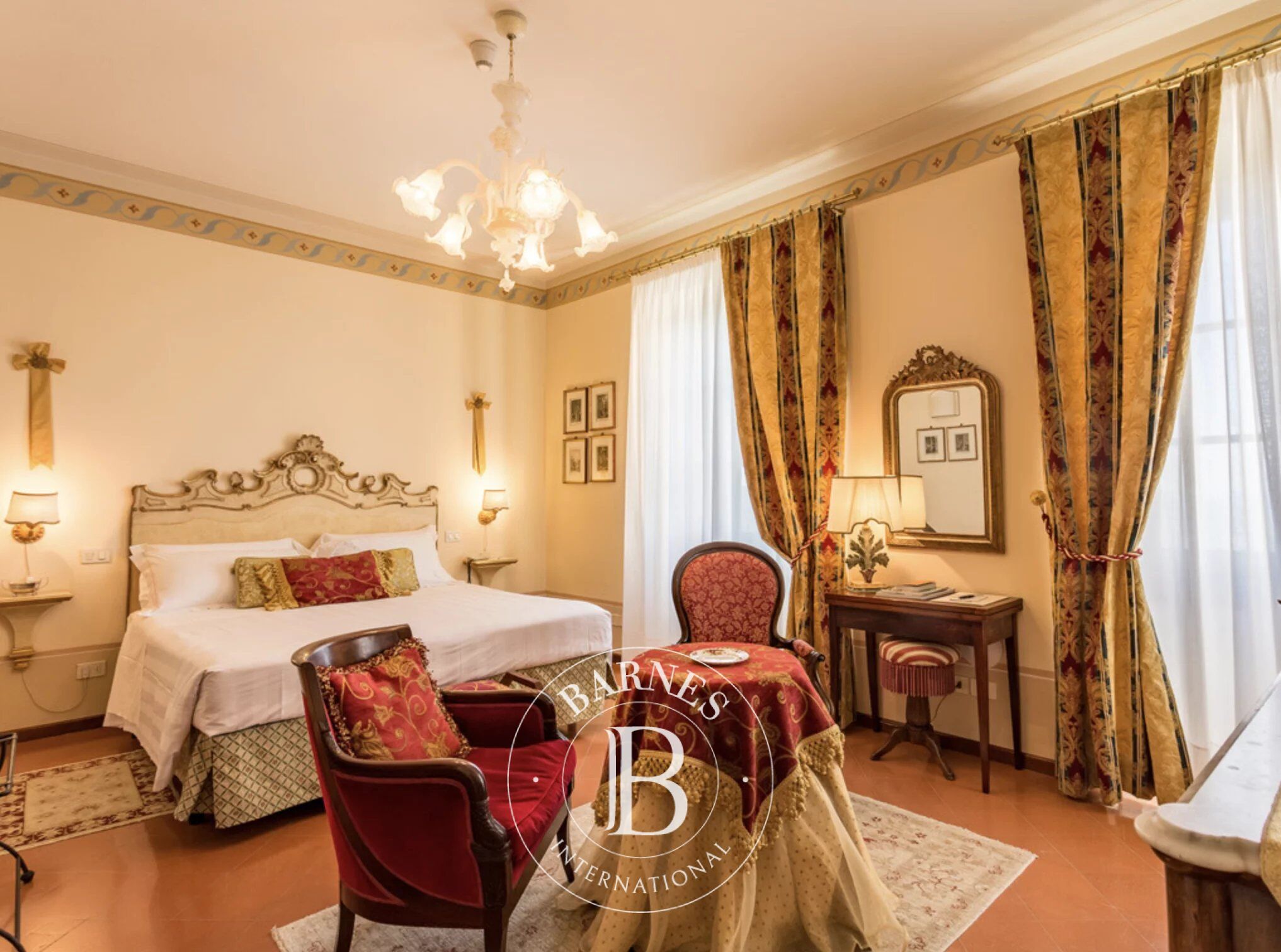 Otel Cortona - picture 11