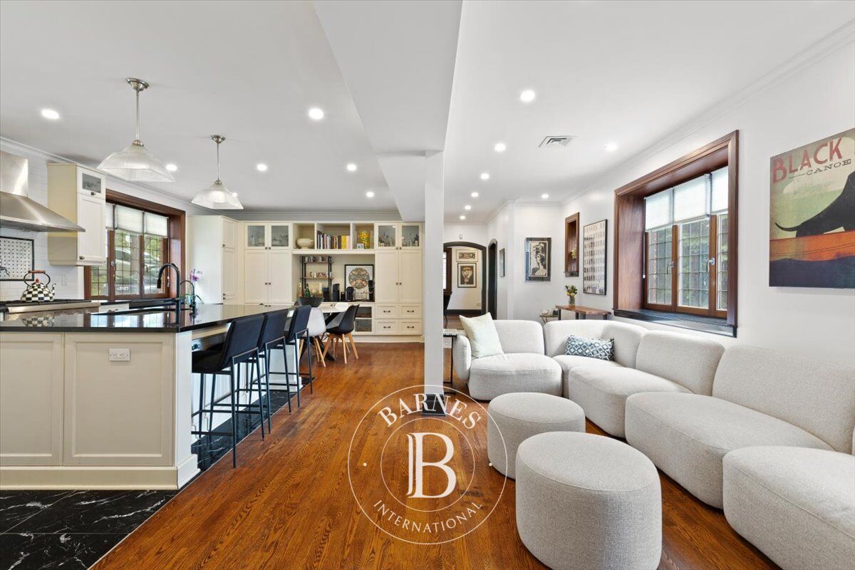 Ev Westmount - picture 4