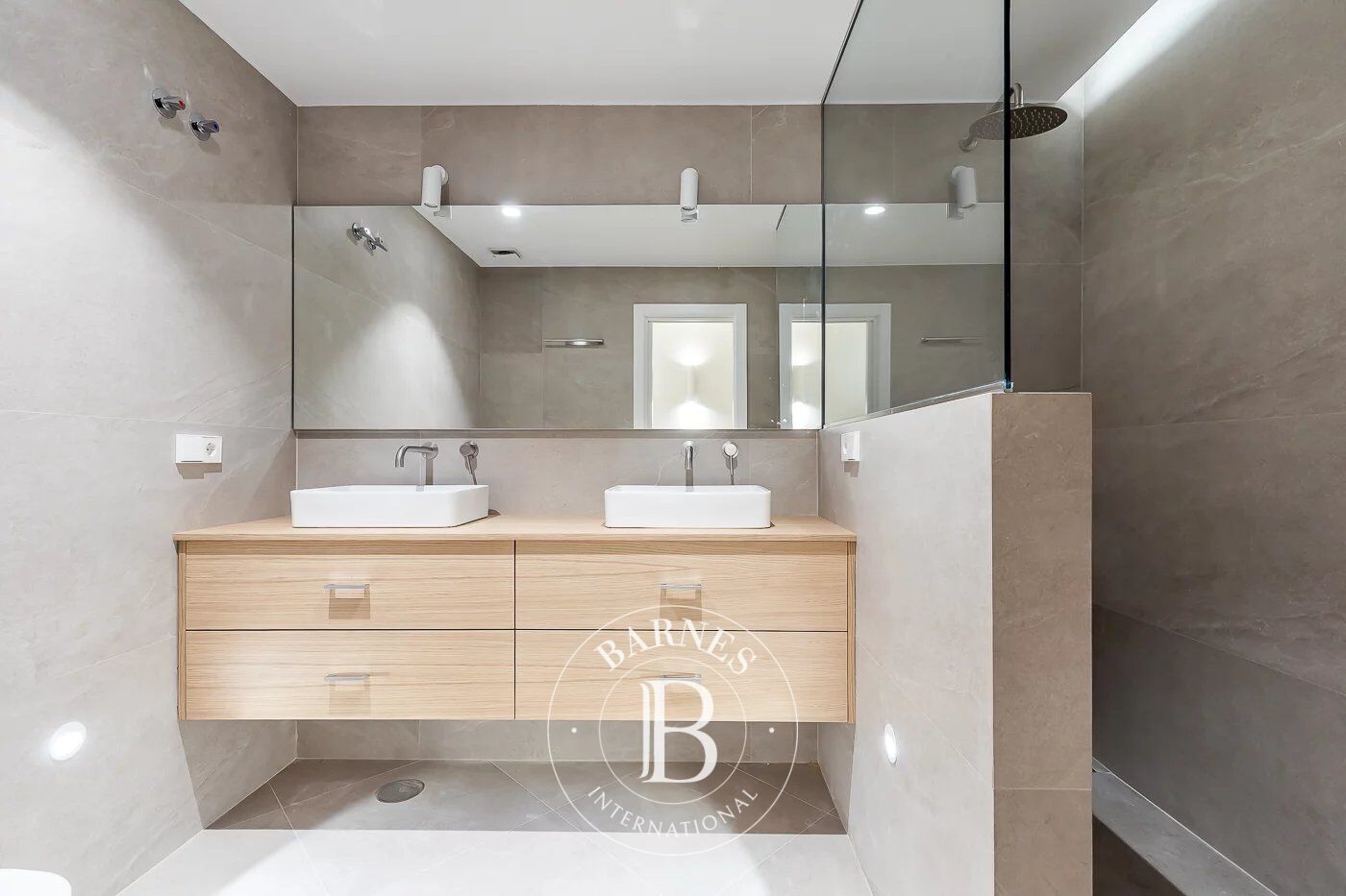 Daire Madrid - picture 20