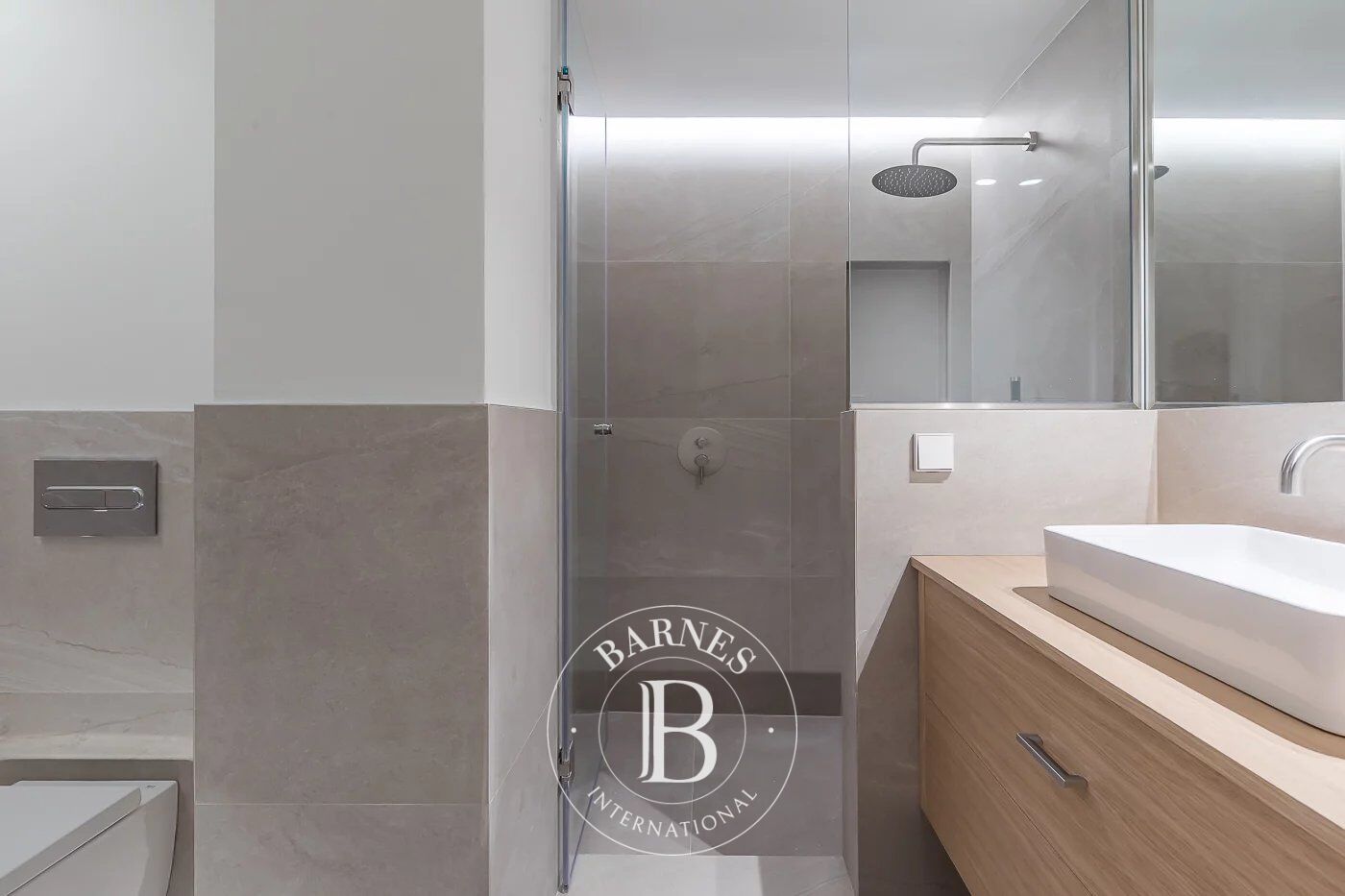 Daire Madrid - picture 28