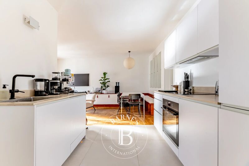 For Sale, Apartment Paris 18ème - picture 3