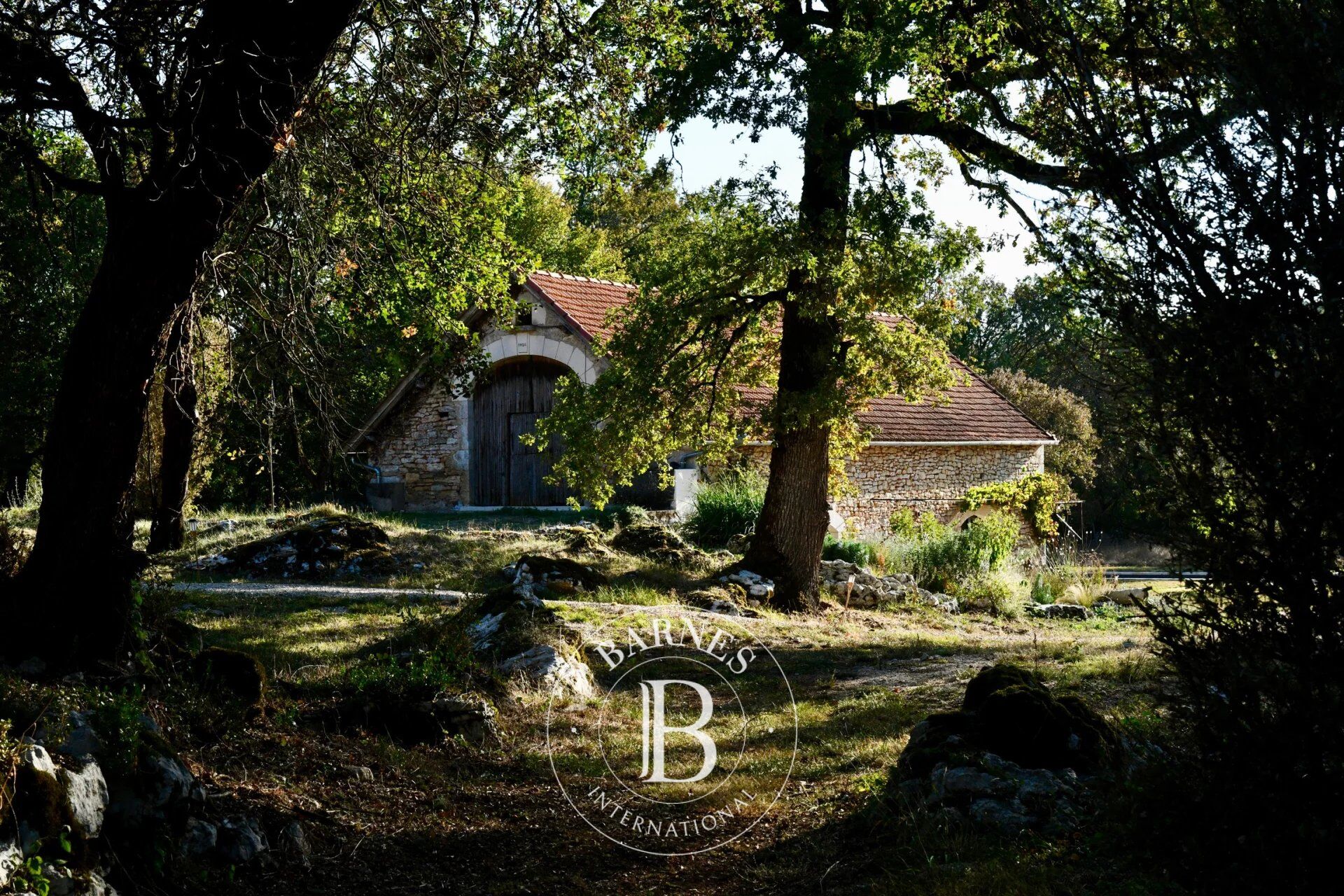 Propriété d’exception – Hameau écoresponsable et lieu d’accueil - picture 2