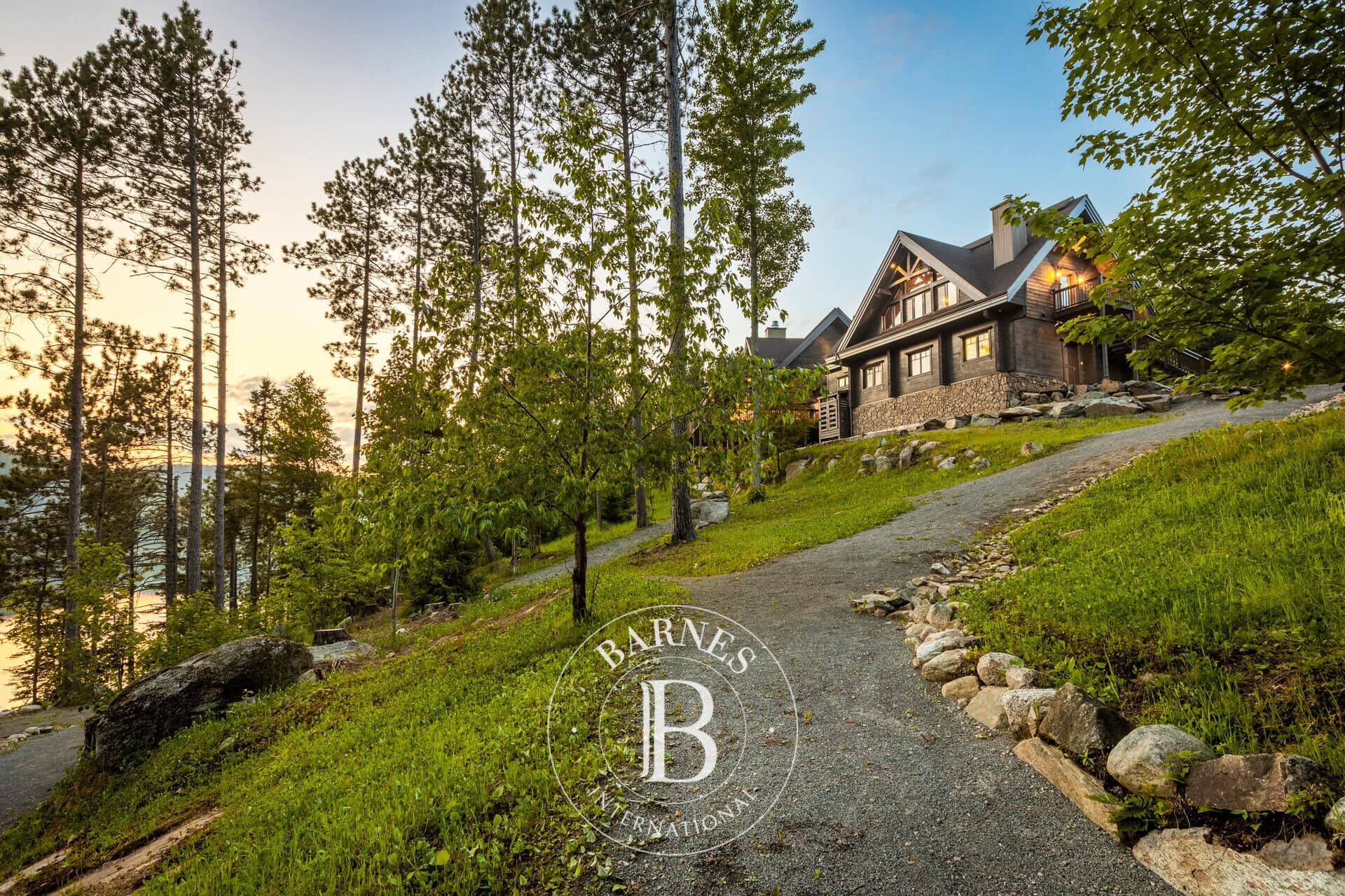 Ev Saint-Alexis-des-Monts