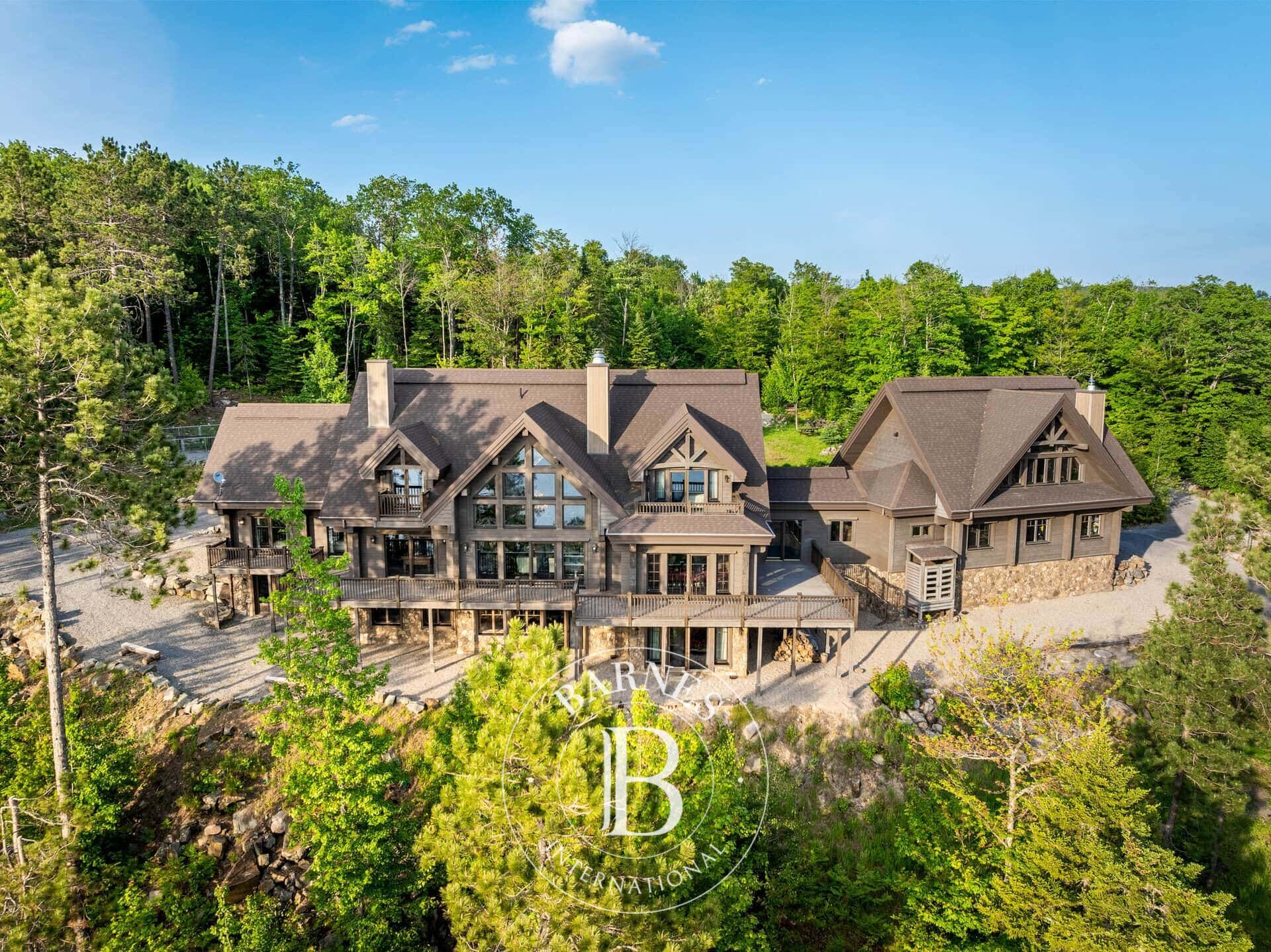 Ev Saint-Alexis-des-Monts