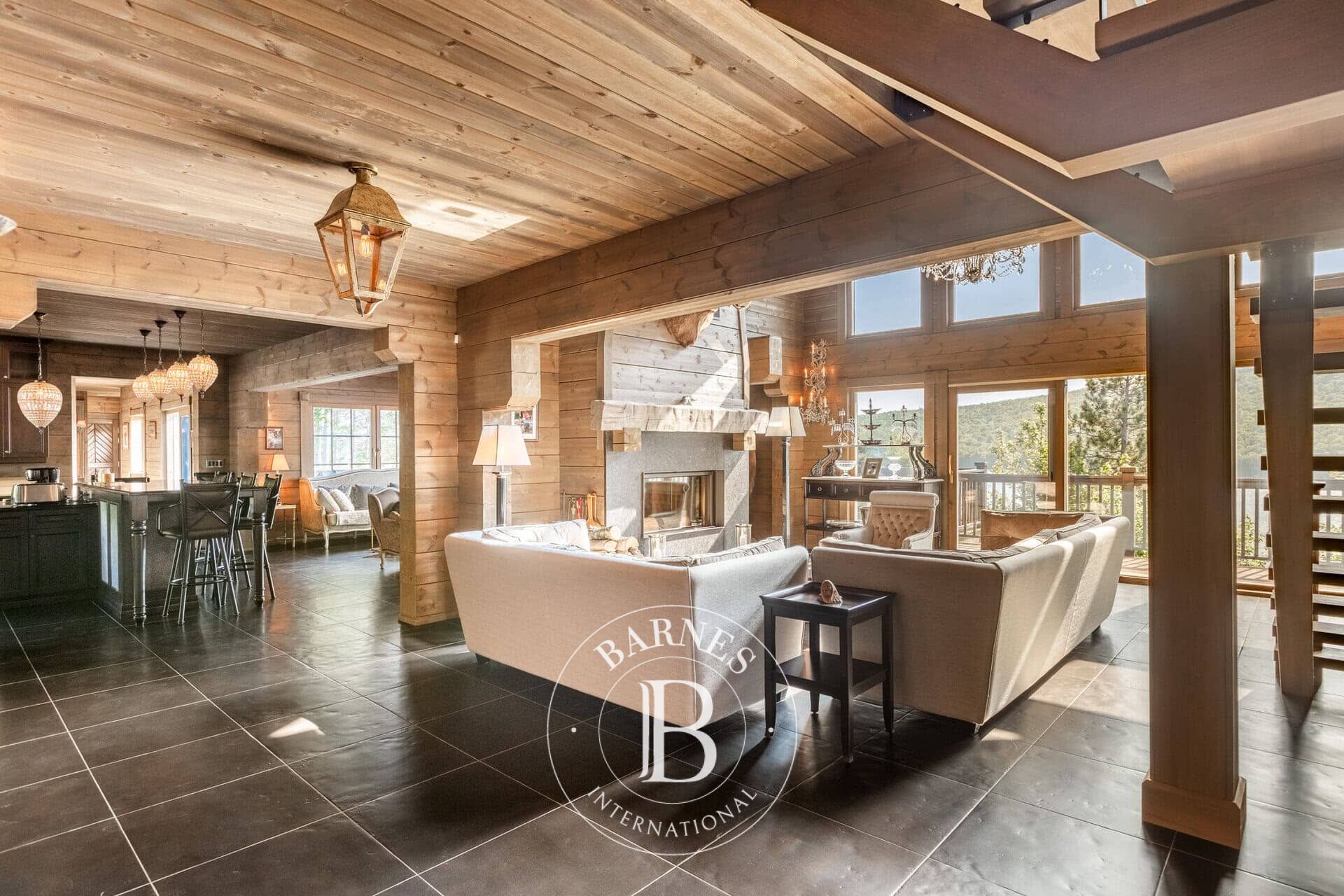 Ev Saint-Alexis-des-Monts - picture 17