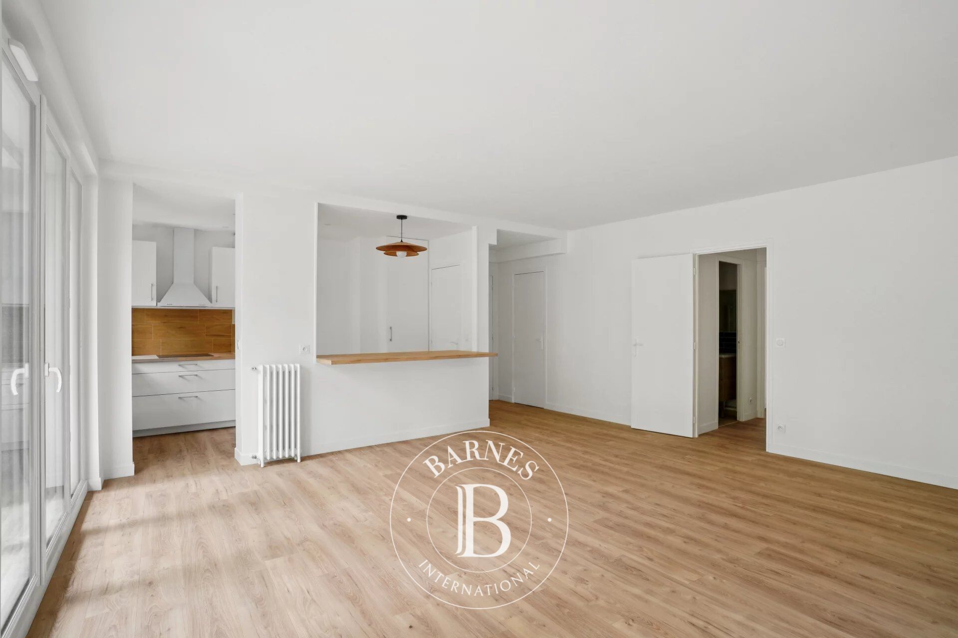 Paris 16 - Molitor - 3 pièces - 2 chambres - Entièrement rénové - picture 2